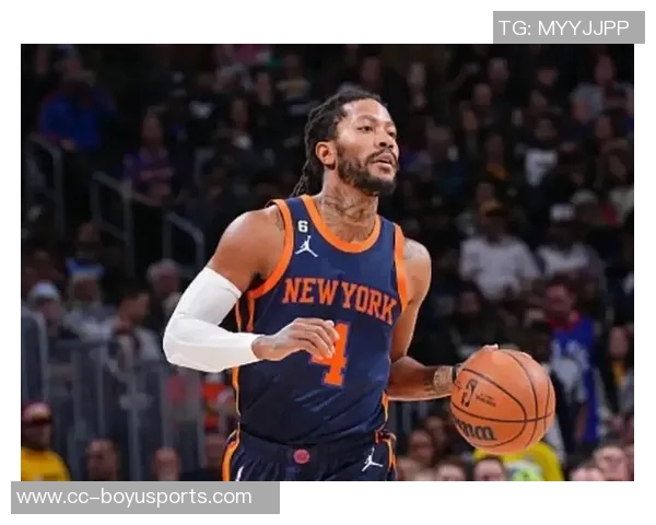 卡斯尔谈三后卫阵容福克斯哈珀球商高助球队发展