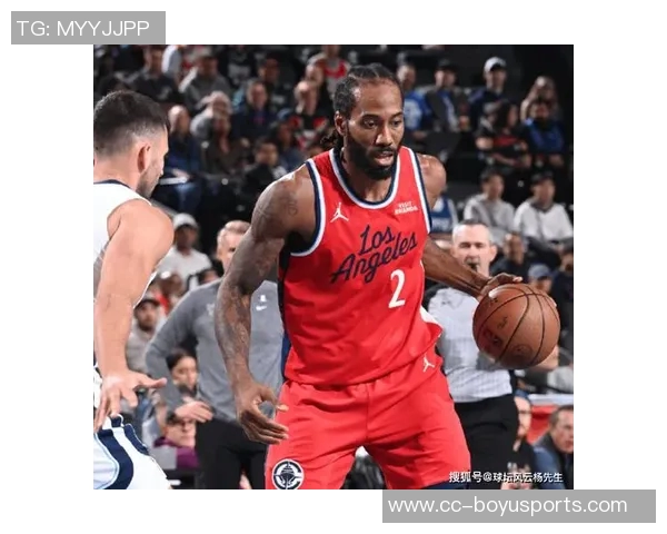 小卡强调进攻战术执行力与防守协作的重要性以提升球队整体表现